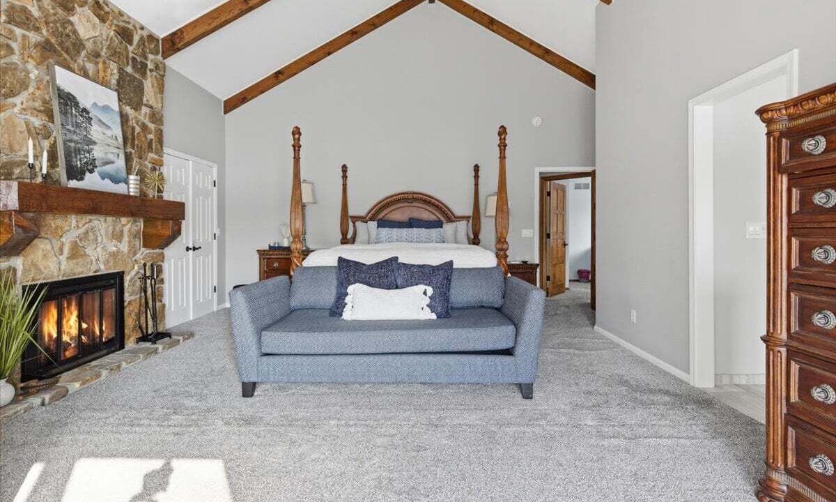 Photo of Bedroom in Gravois Mills