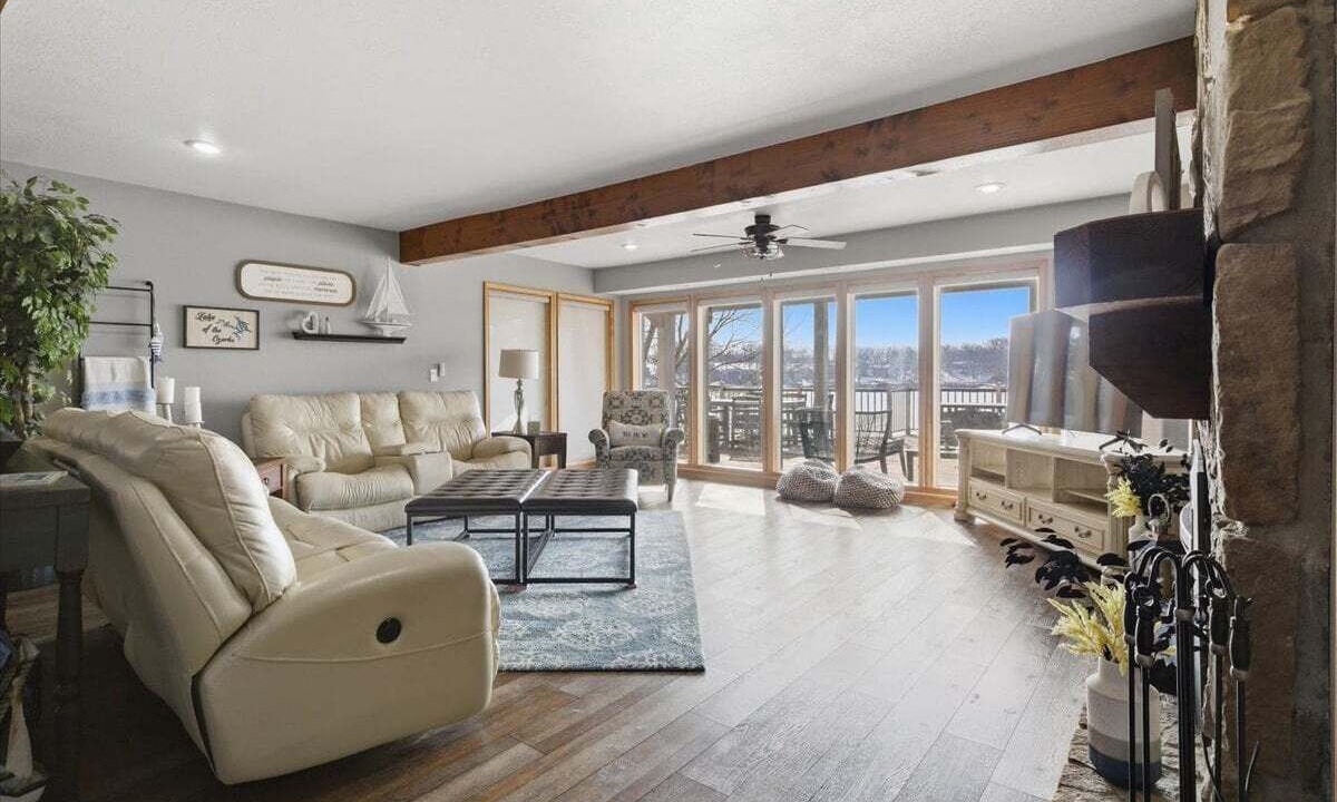 Photo of Livingroom in Gravois Mills