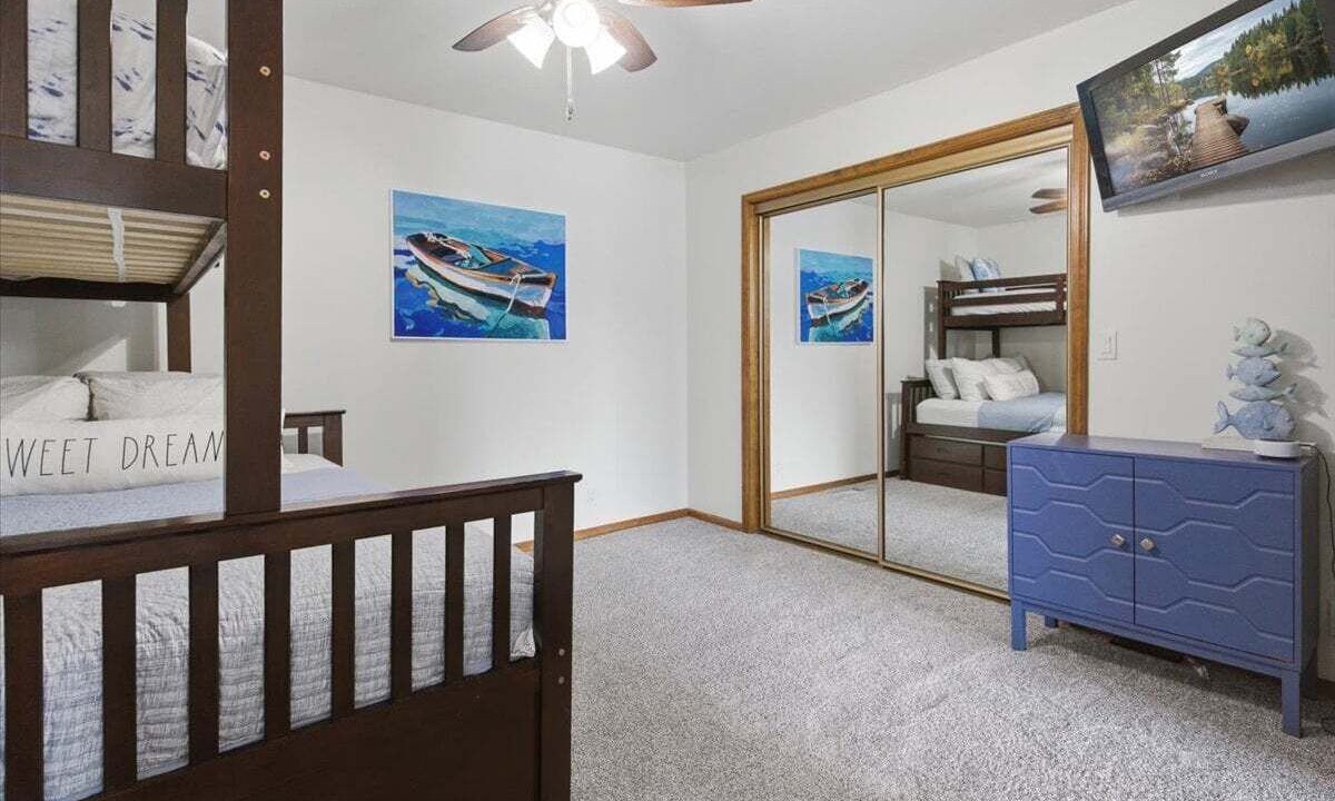 Photo of Bedroom in Gravois Mills