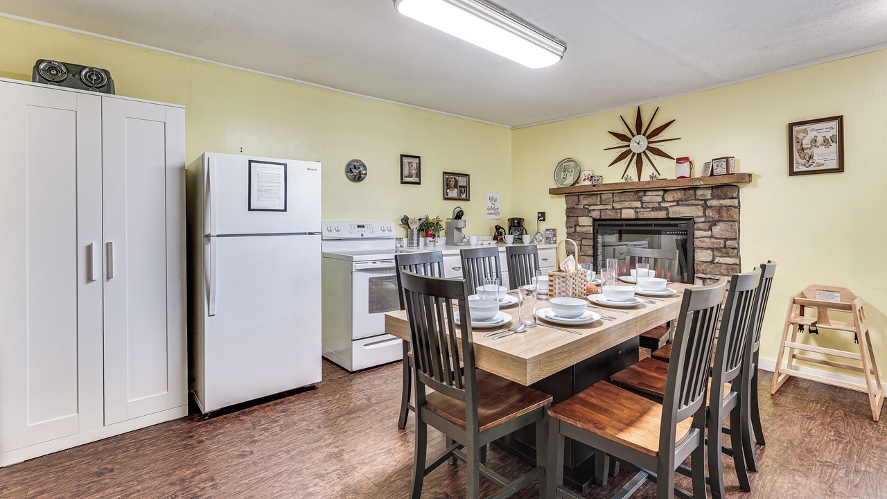 Photo of Livingroom in Rockaway Beach