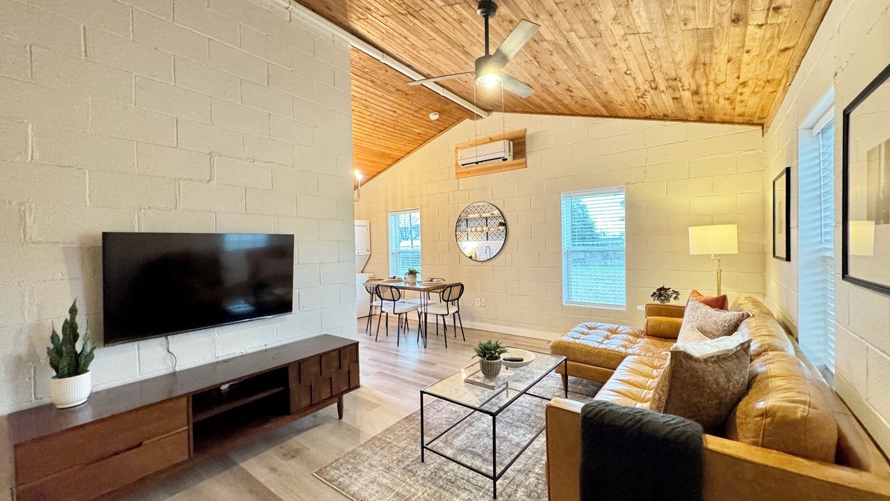 Photo of Livingroom in Waco