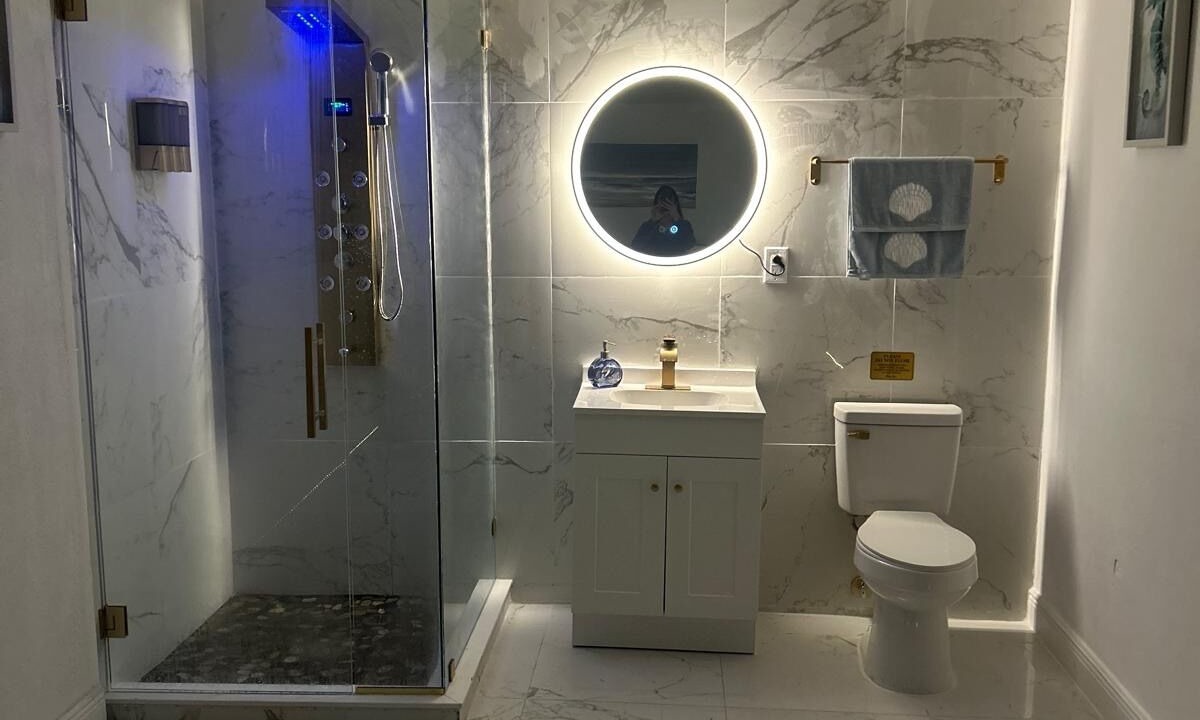 Photo of Bathroom in Fort King District