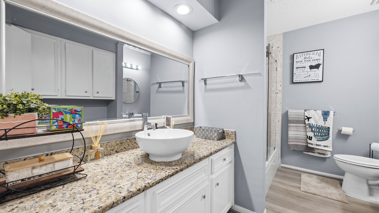 Photo of Bathroom in Briarforest