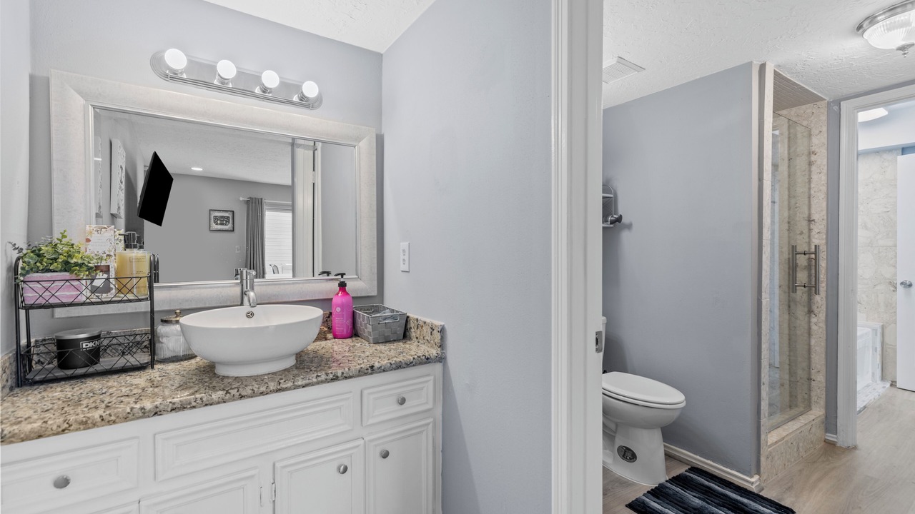 Photo of Bathroom in Briarforest