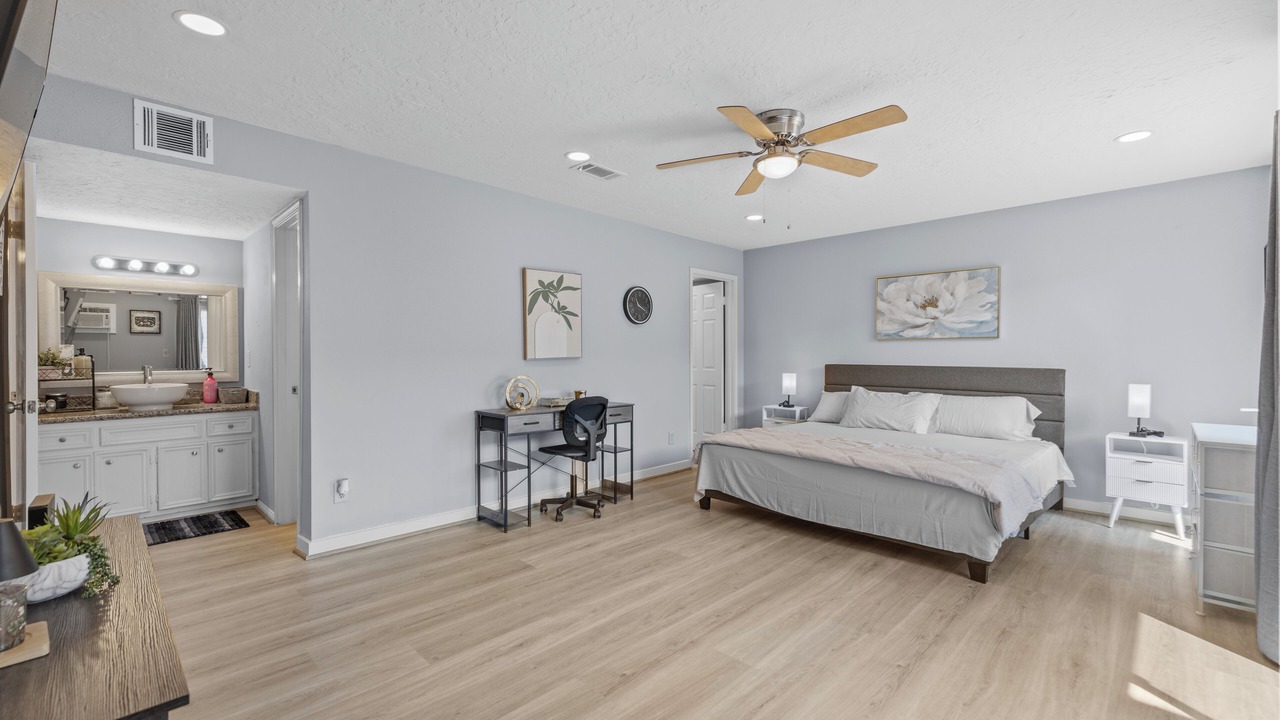 Photo of Bedroom in Briarforest