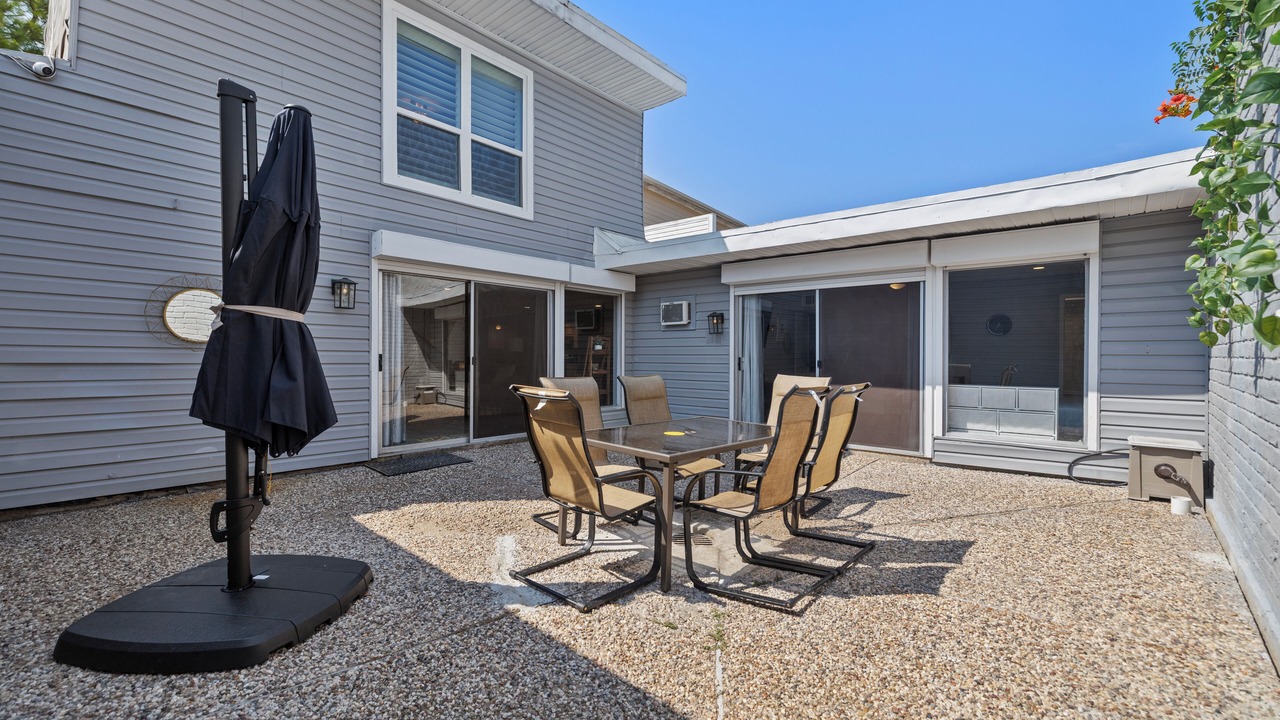 Photo of Outdoor in Briarforest