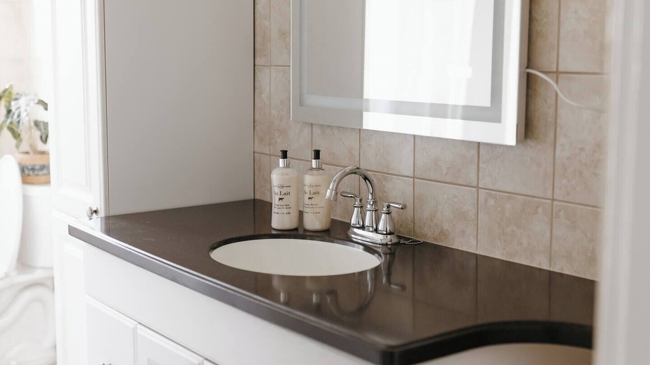 Photo of Bathroom in Ennismore