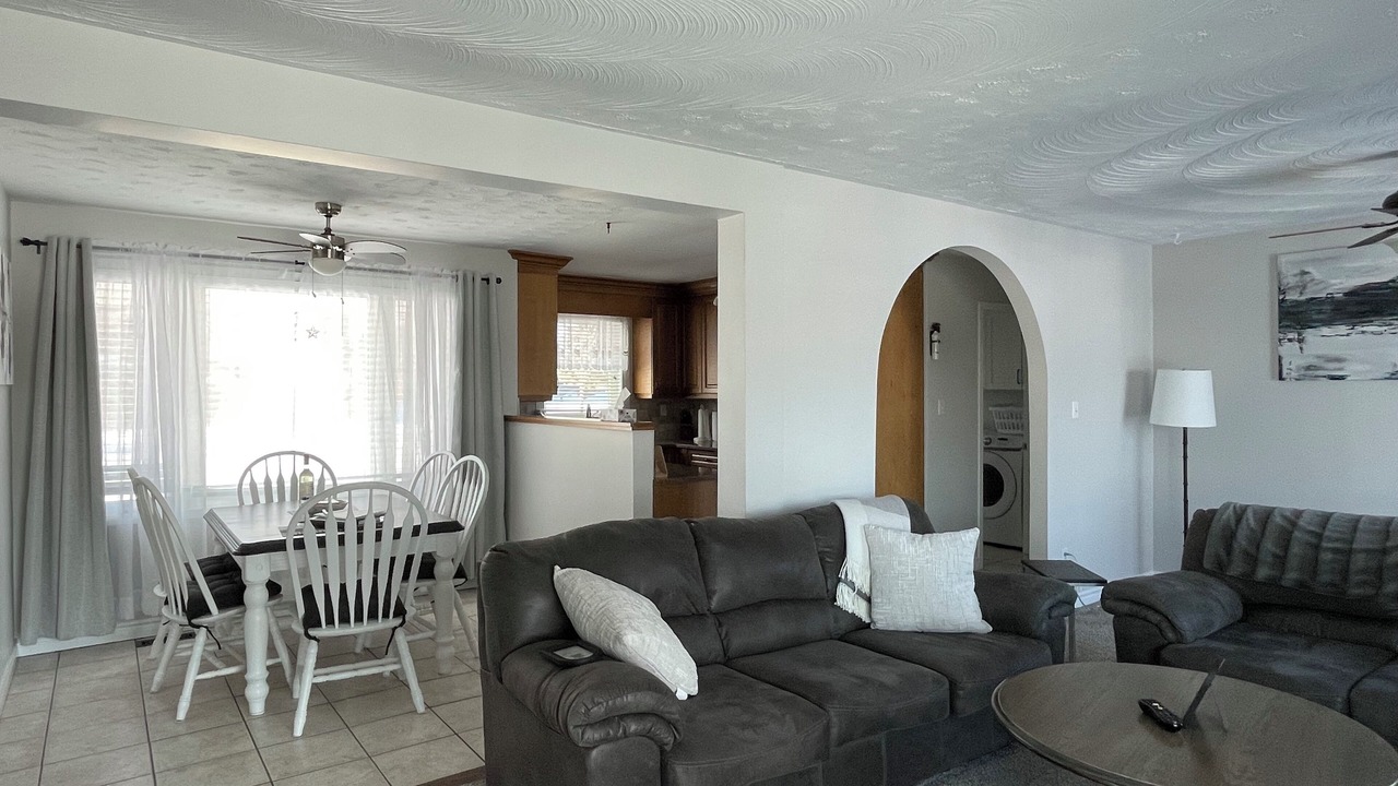 Photo of Livingroom in Ennismore