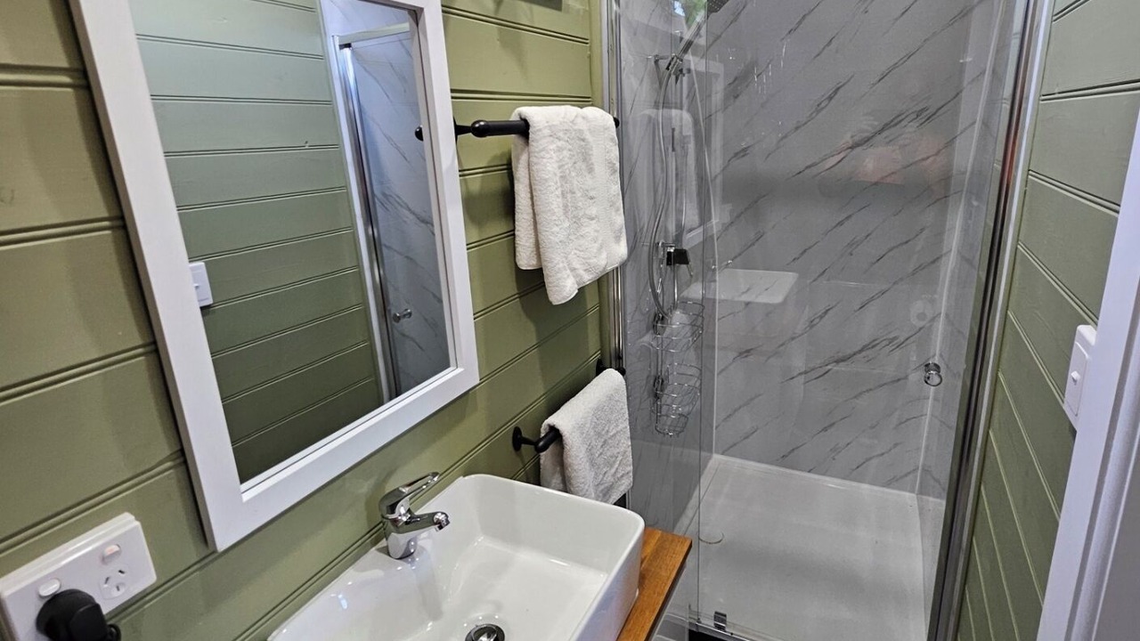 Photo of Bathroom in Terang