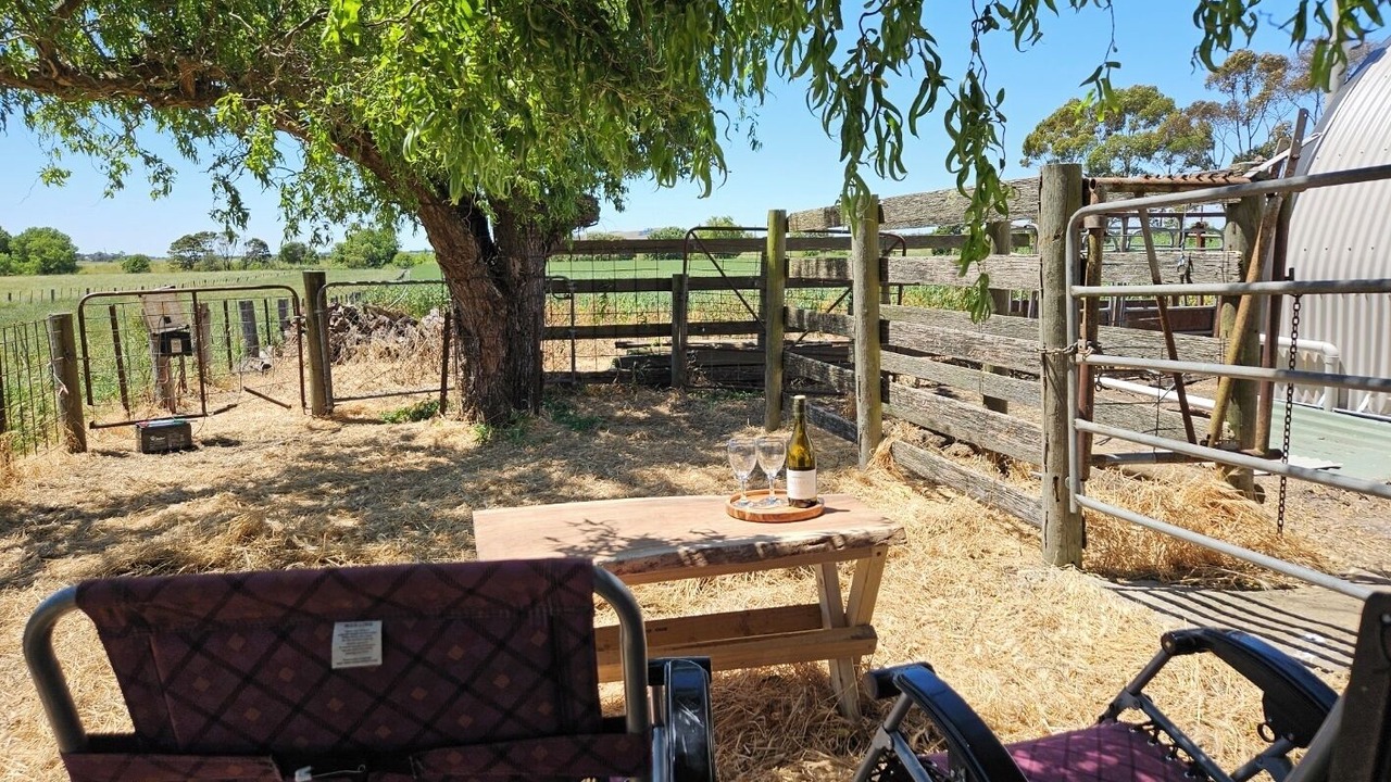 Photo of Outdoor in Terang