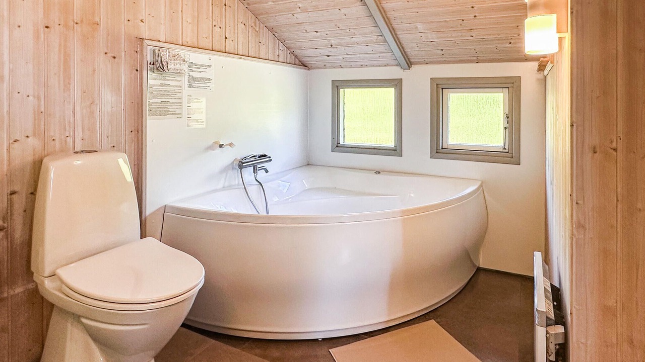 Photo of Bathroom in Lyngsbæk Strand