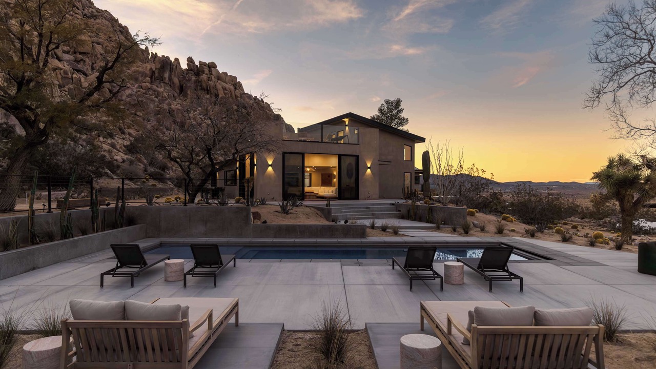 Photo of Patio Balcony in Panorama Heights