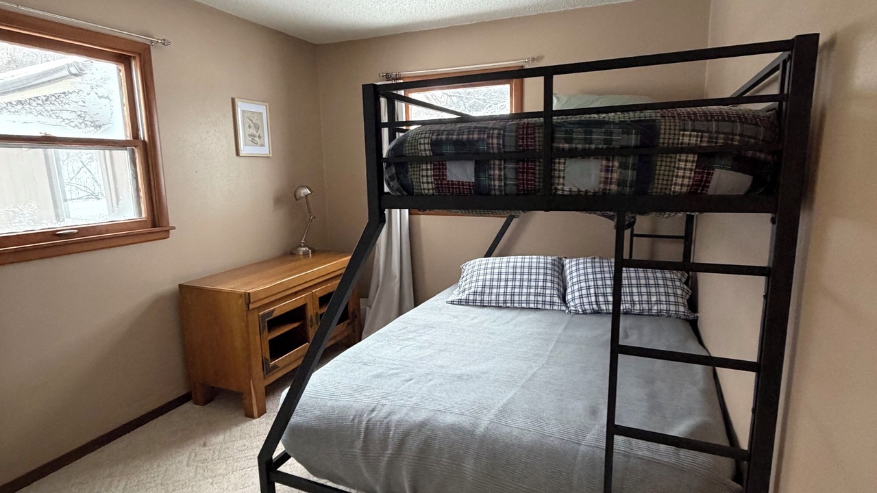 Photo of Bedroom in Richwood