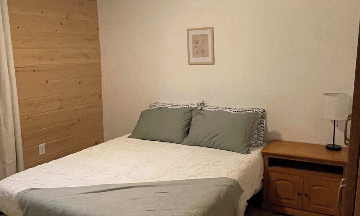 Photo of Bedroom in Richwood