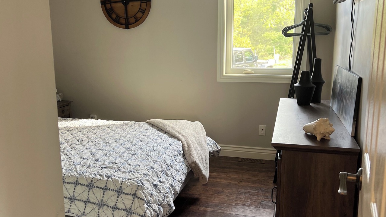 Photo of Bedroom in Havelock-Belmont-Methuen