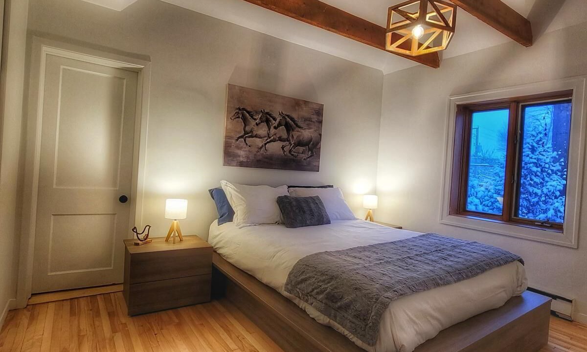 Photo of Bedroom in Montcalm