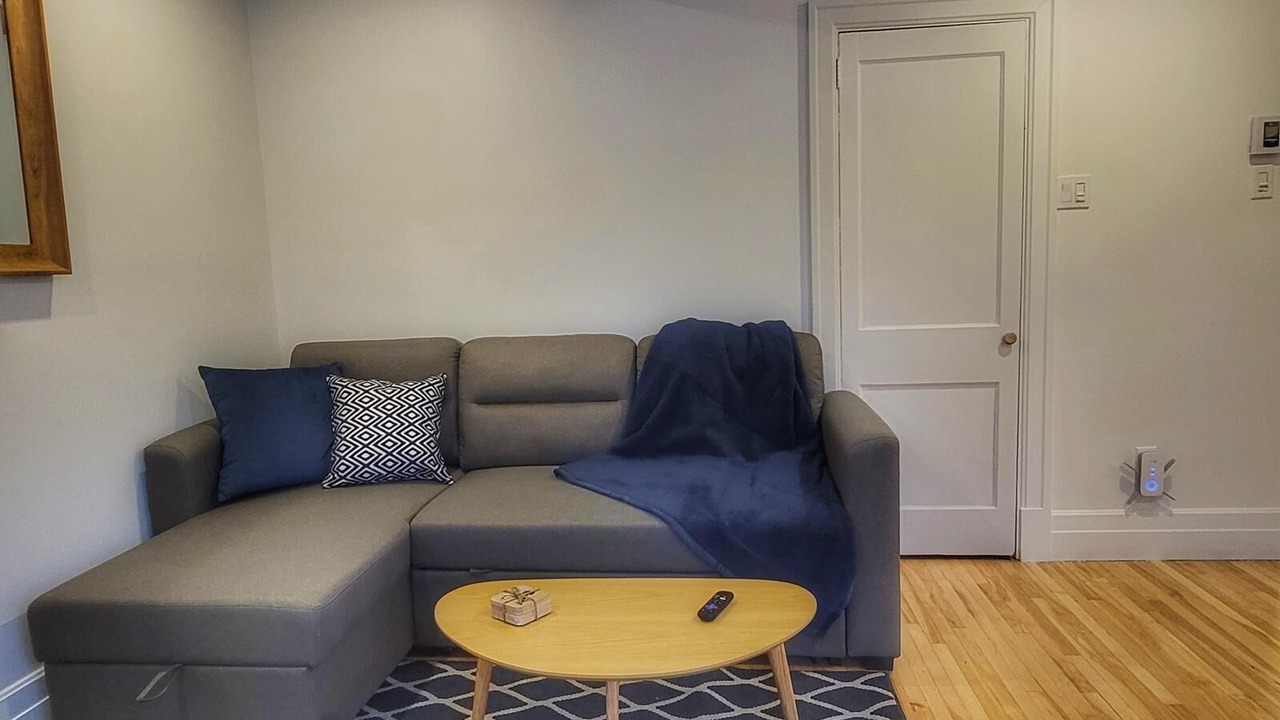 Photo of Livingroom in Montcalm