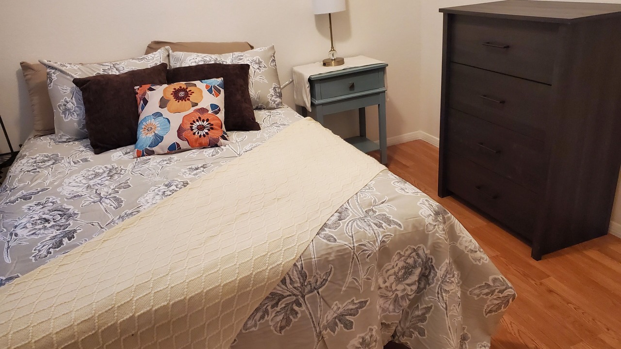 Photo of Bedroom in Westgate Heights