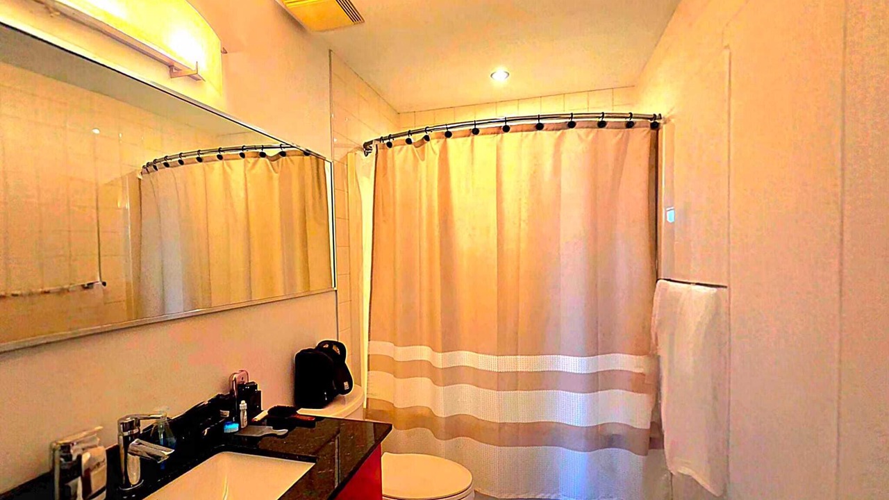 Photo of Bathroom in Victoria Park