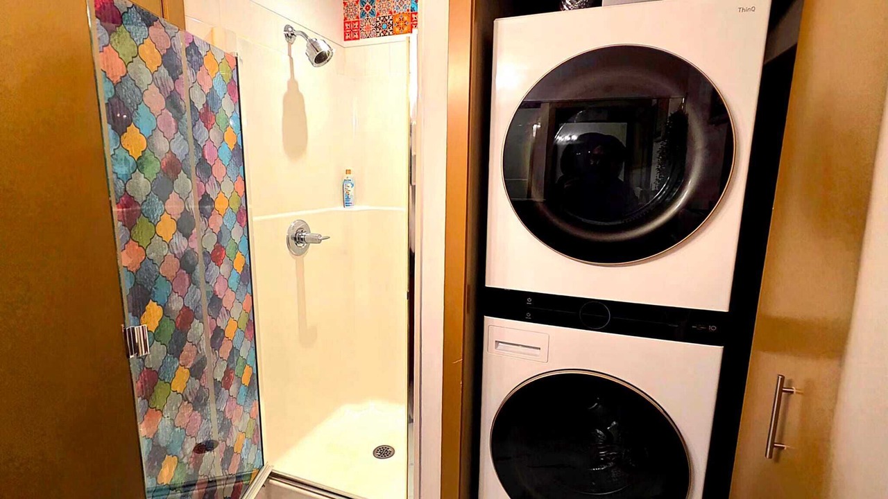 Photo of Bathroom in Victoria Park