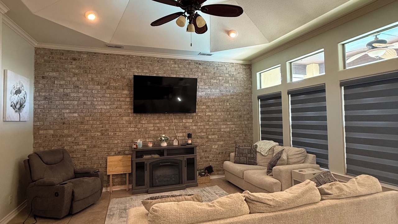 Photo of Livingroom in Bonanza