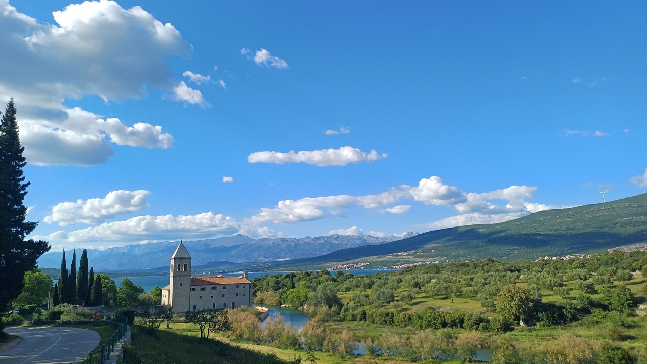 Photo of Others in Gornji Karin