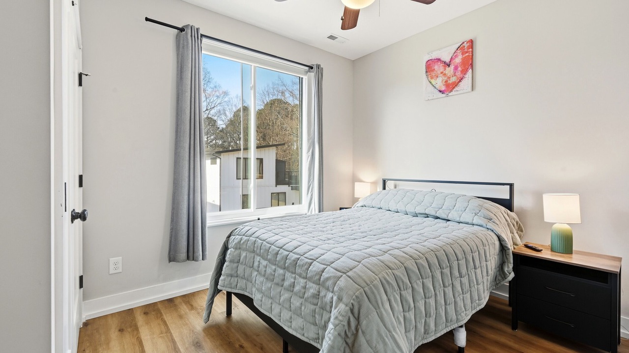Photo of Bedroom in Hayes