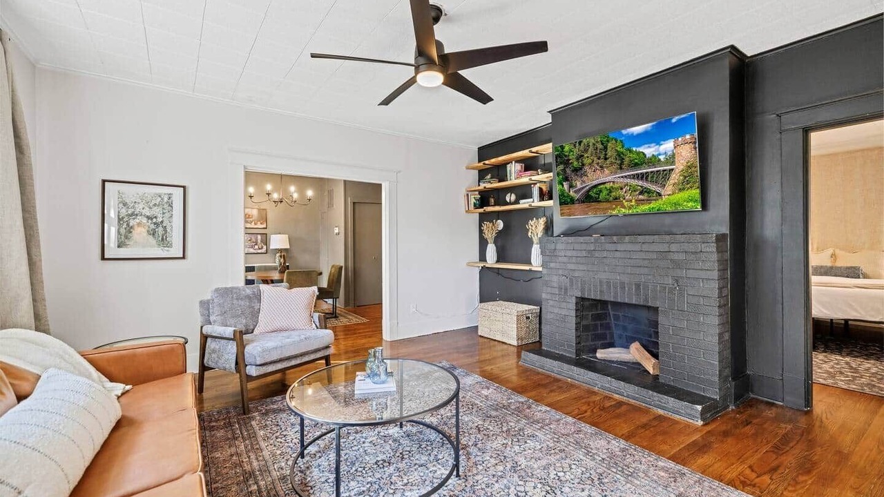 Photo of Livingroom in Paducah