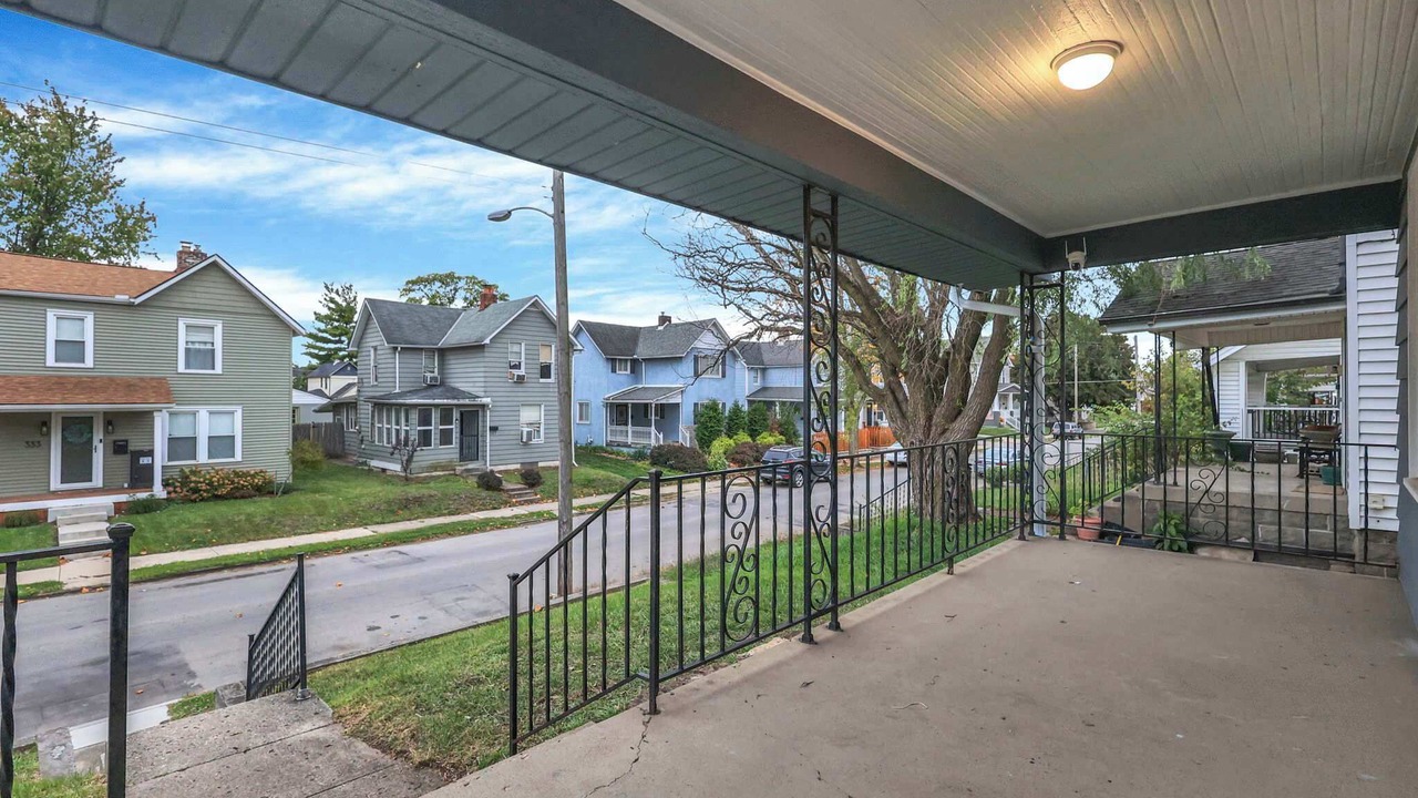 Photo of Outdoor in Merion Village