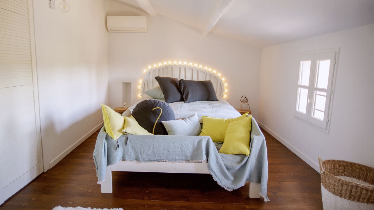 Photo of Bedroom in Saint-Aunes