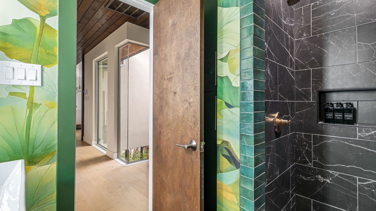 Photo of Bathroom in Apache Shores