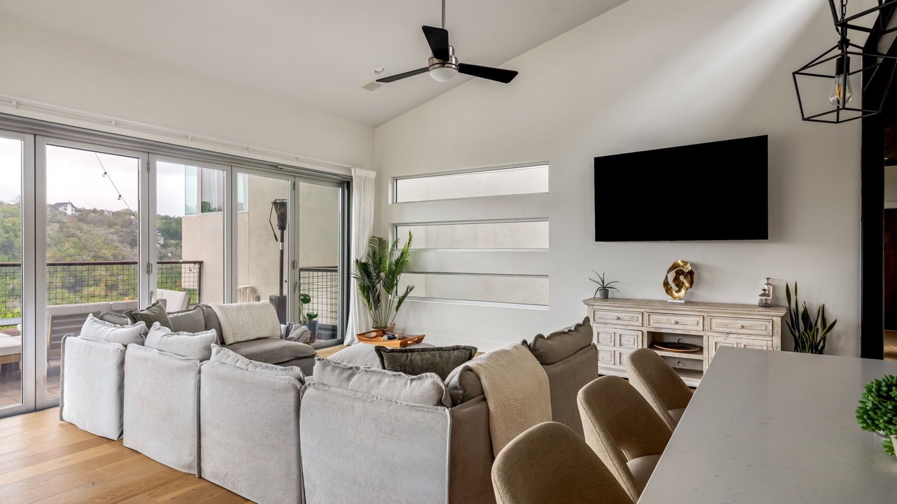 Photo of Bedroom in Apache Shores
