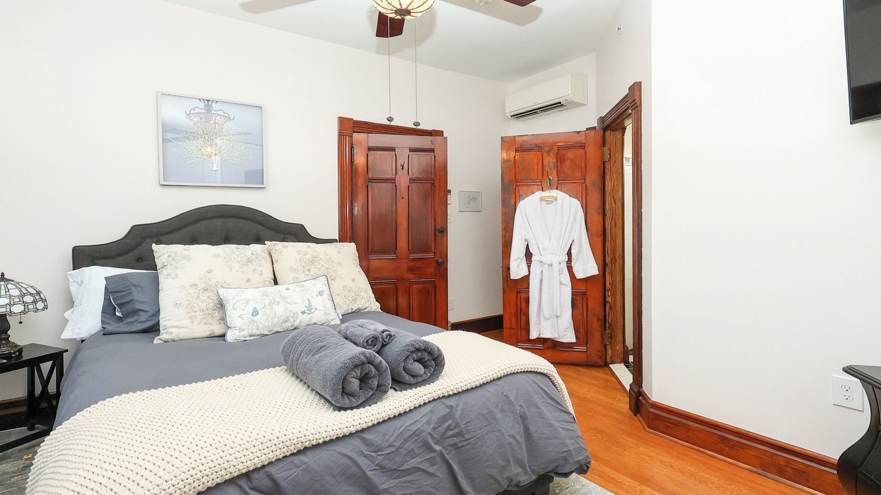 Photo of Bedroom in Conshohocken