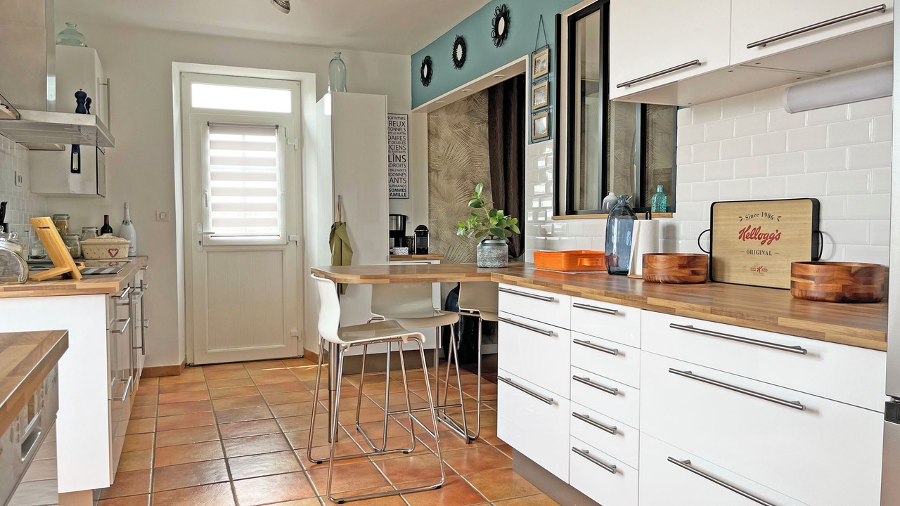 Photo of Kitchen in Doix-les-Fontaines