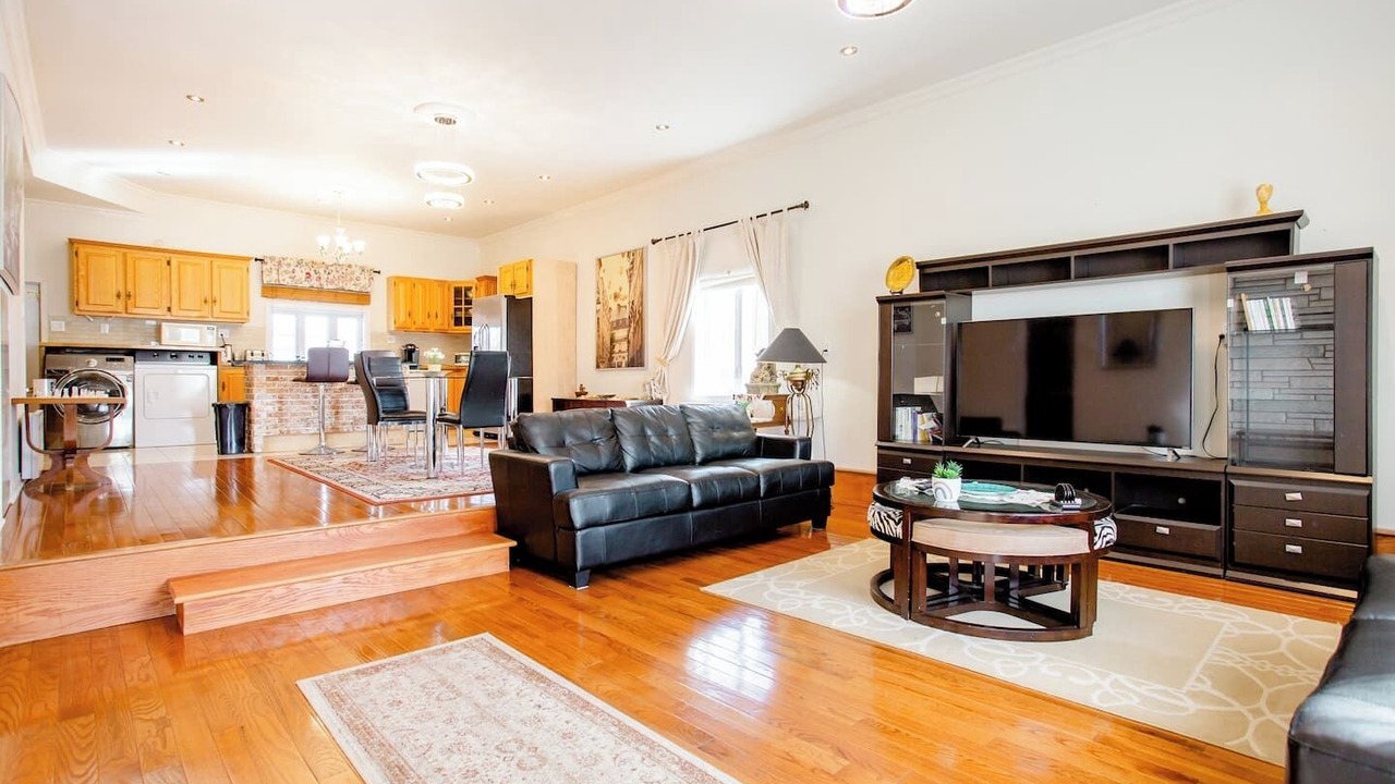 Photo of Bedroom in Saint-Hubert