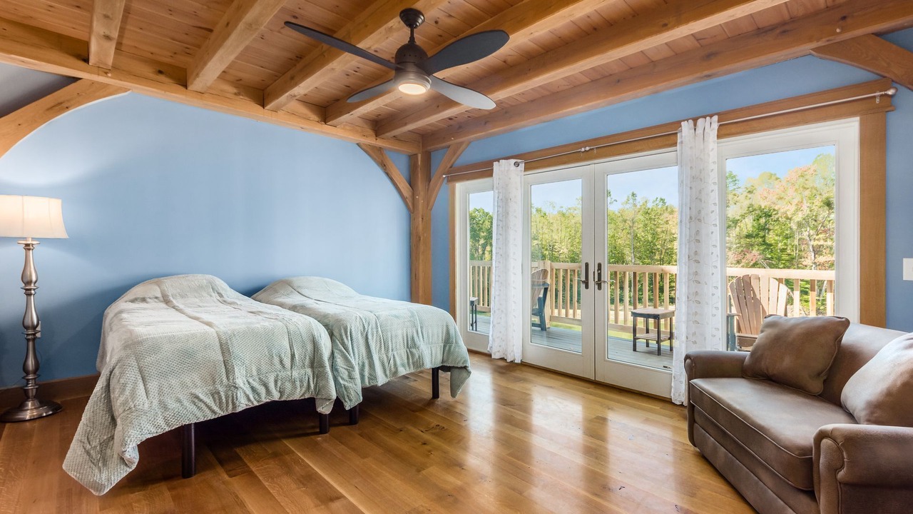 Photo of Bedroom in Rockbridge