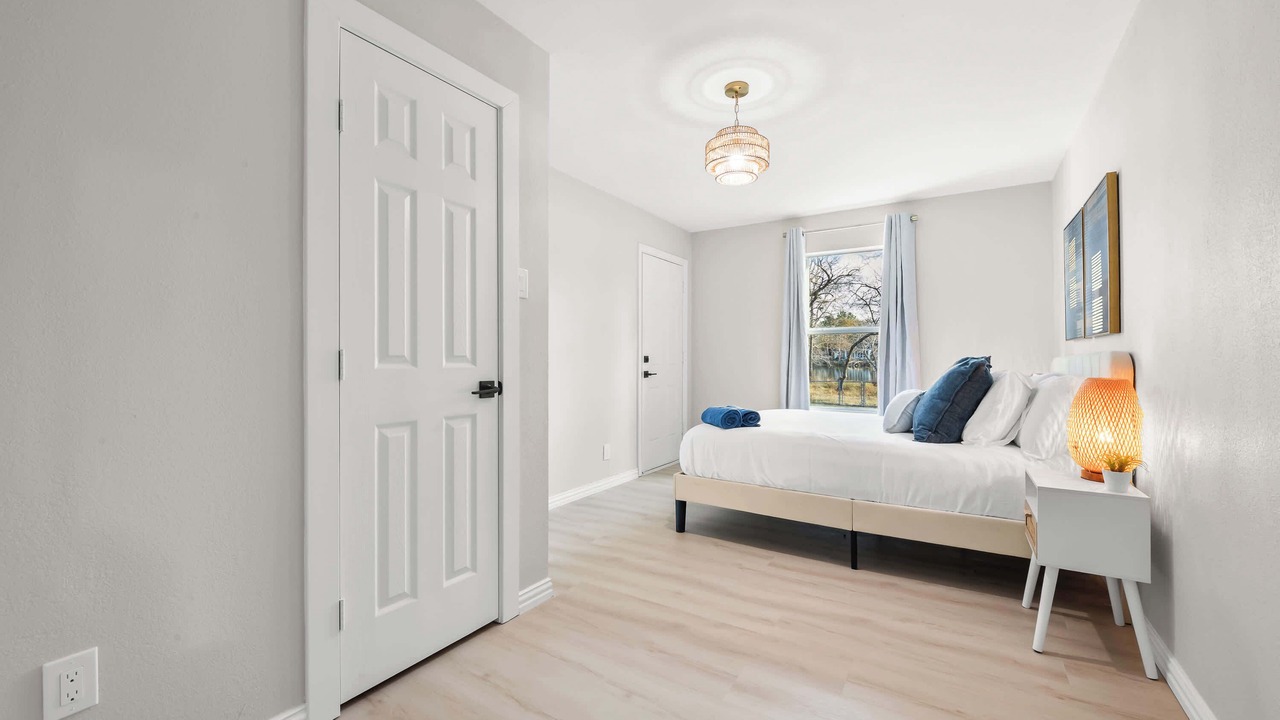 Photo of Bedroom in Wills Point