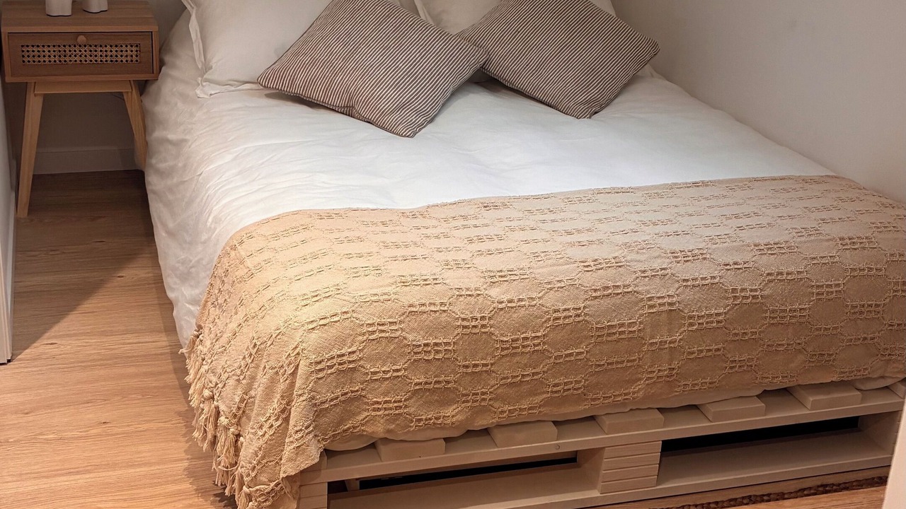 Photo of Bedroom in Quartier Saint-Clement - Jardin des Plantes