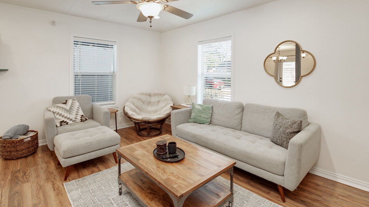 Photo of Livingroom in Bryan