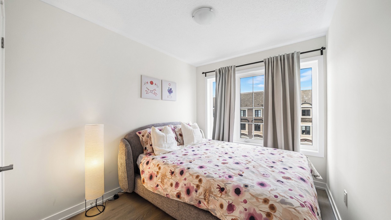 Photo of Bedroom in Oakville
