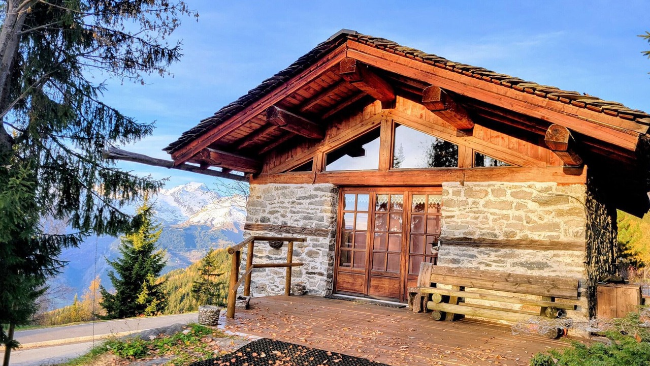 Photo of Outdoor in Arc-1800