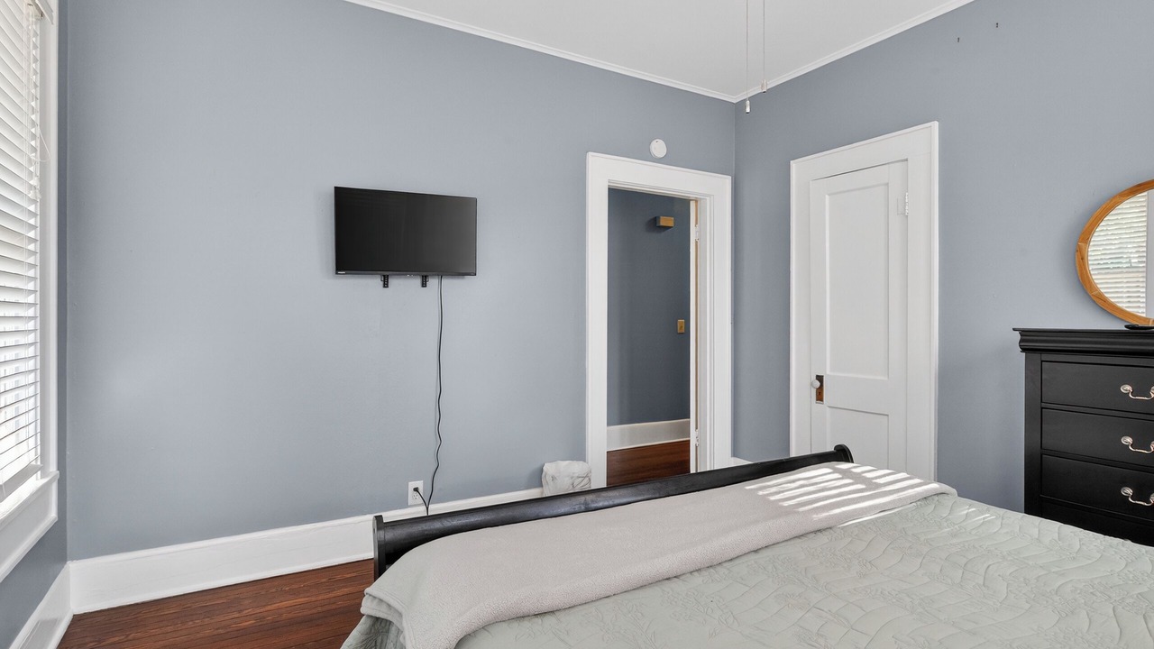 Photo of Bedroom in Highland Historic District