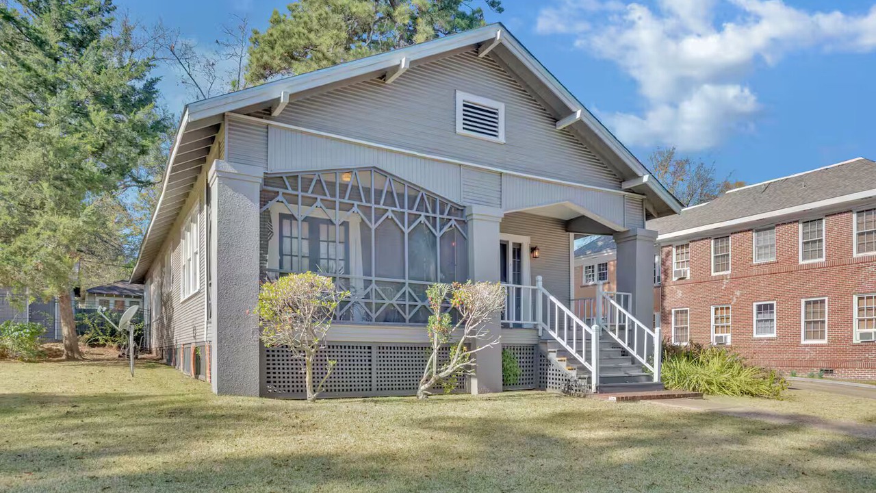 Photo of Outdoor in Highland Historic District