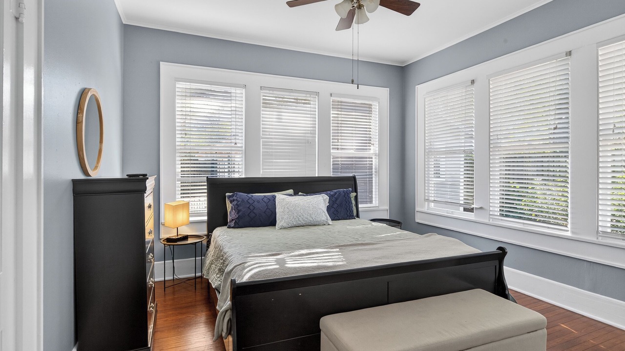 Photo of Bedroom in Highland Historic District