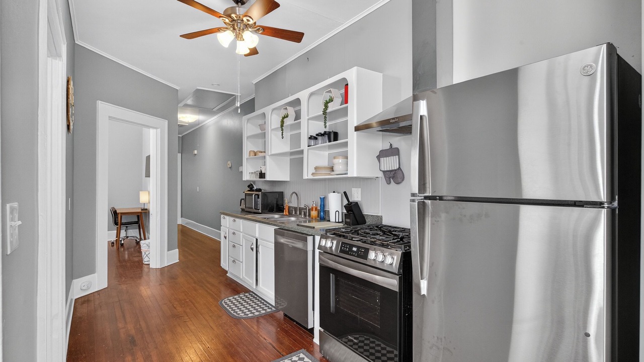 Photo of Kitchen in Highland Historic District