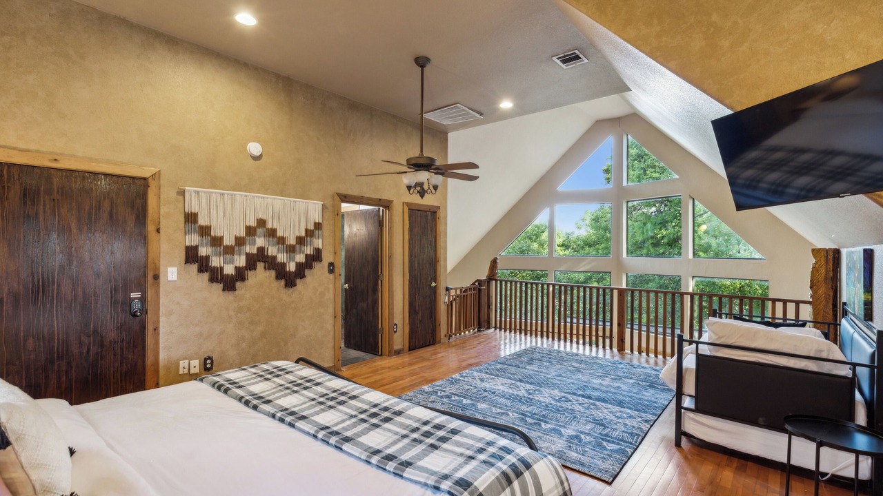 Photo of Bedroom in Oak Cliff