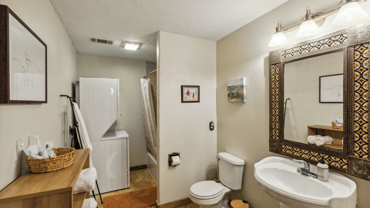 Photo of Bathroom in Oak Cliff