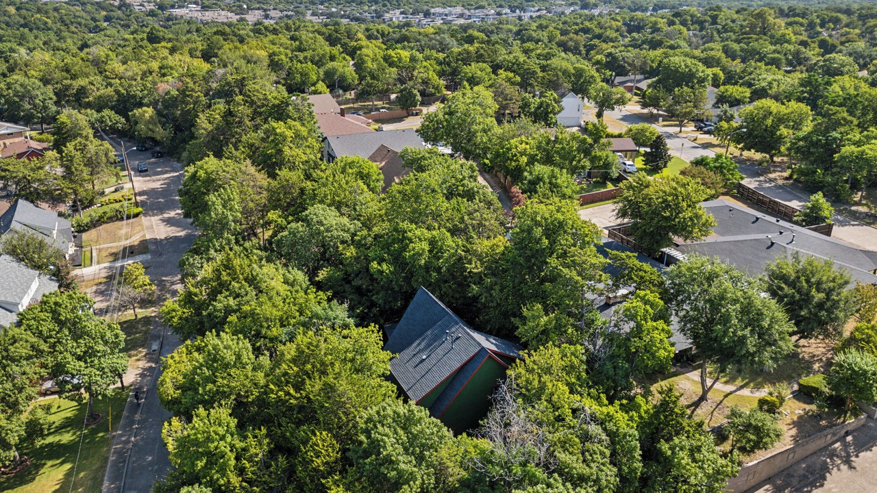Photo of Outdoor in Oak Cliff