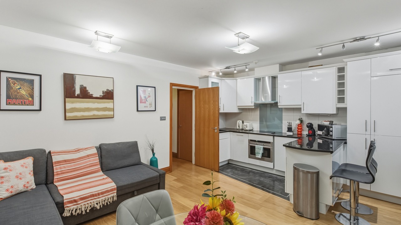 Photo of Livingroom in Queenhithe