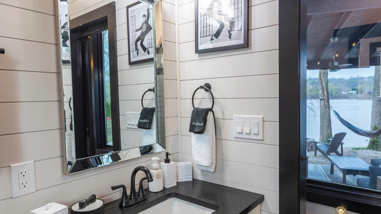 Photo of Bathroom in New Richmond